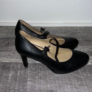 Naturalizer Black Mary Jane Pump